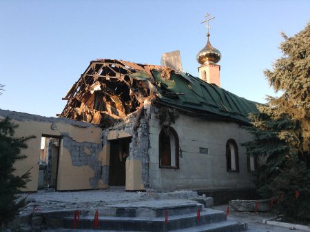 С Бандерой против Бога: украинские националисты захватывают православные храмы и пытают священников