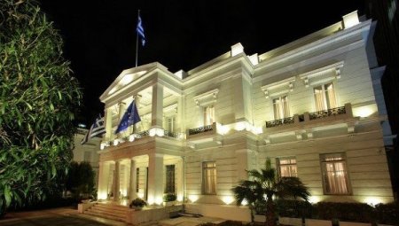 МИД Греции: Москва – стратегический партнёр Афин