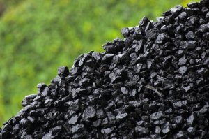 Киев продолжает платить за уголь из ЮАР, который не горит