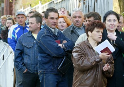 Генконсульство Польши отказывает в визах украинцам призывного возраста
