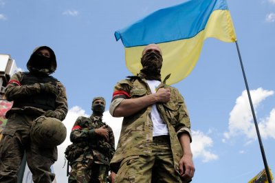Запад не замечает нацизм на Украине, пока тот помогает бороться с Россией