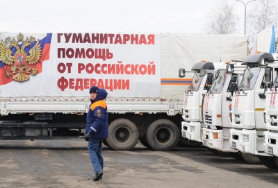 Автоколонна с гуманитарным грузом для Донбасса выдвинулась к российско-украинской границе