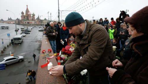Оппозиция договорилась с мэрией Москвы о траурном марше в воскресенье