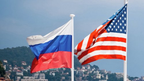 Политолог: блеф США не сработал — Россия укрепляет потенциал экономики