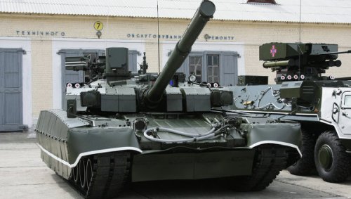 Погрязшая в долгах Украина продолжает наращивать военные расходы