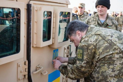 Поставки вооружения на Украину: Киев ждет, партнеры не спешат