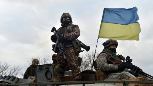 Москаль приказал поднять флаг Украины над селом Катериновка