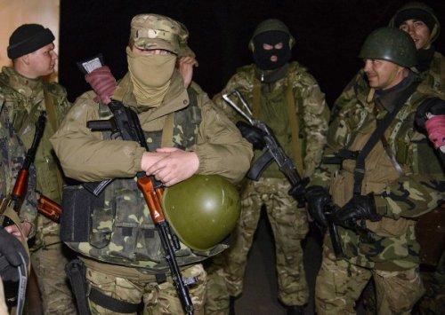 Карательные батальоны Украины устроили бой на окраине Петровского района Донецка