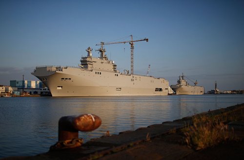 В ВМФ России рассказали о проектировании аналогов "Мистраля"