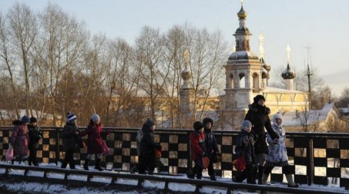 Поездки по России могут стать обязательной частью школьной программы