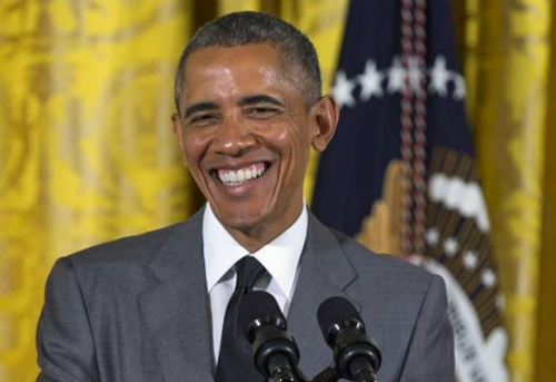 Обама рассмеялся на вопрос, кого бомбят США