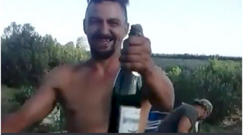 Пьяные украинские силовики сняли на видео «праздничный» залп по мирным жителям