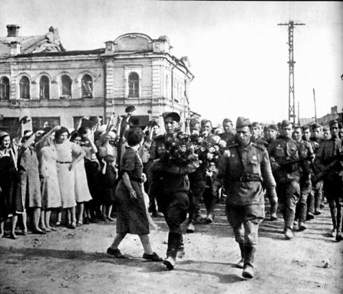 18 августа 1943 года завершилась Орловская наступательная операция