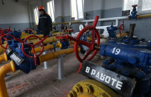 "Нафтогаз" просит у "Газпрома" аванс за транзит российского газа в Европу 