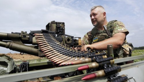 Поселок Спартак на Донбассе  подвергся обстрелам зажигательными снарядами  со стороны ВСУ
