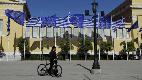Грекам после выборов предстоит выплатить 24,7 млрд евро налогов
