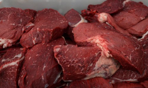 США и ЕС не смогут ввозить мясо в Россию и после отмены эмбарго