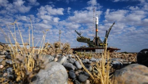 Ракета "Союз-ФГ" с новым экипажем стартовала на МКС с Байконура
