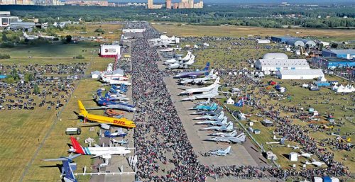 Уроки МАКСа-2015: Россия возрождает авиацию с прицелом на новые рынки
