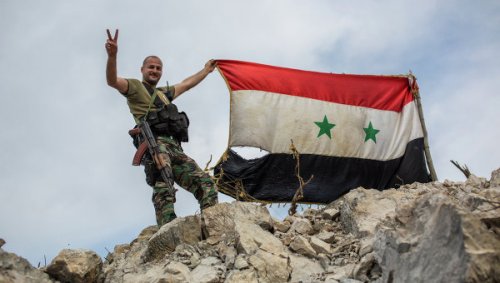 Арабские СМИ: Сирийская армия, поддерживаемая ВВС России перешла в наступление