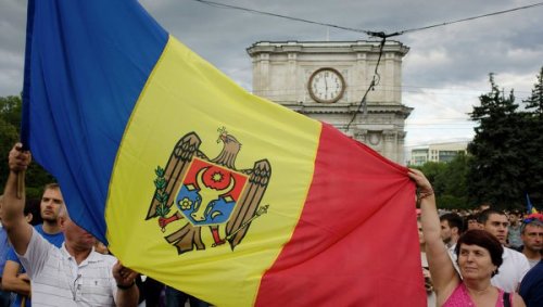 В Кишиневе возобновились протесты за отставку действующей власти