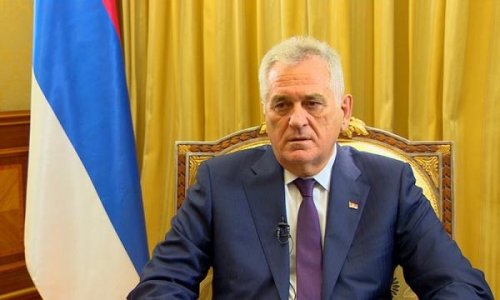 Сербия призвала созвать международный форум по проблеме мигрантов