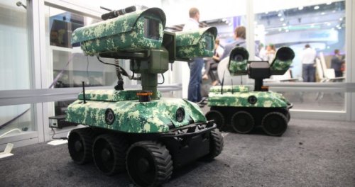 Российская армия примет на вооружение автономных боевых роботов