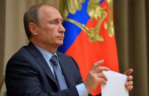 Путин ввел в действие план обороны на 2016-2020 годы