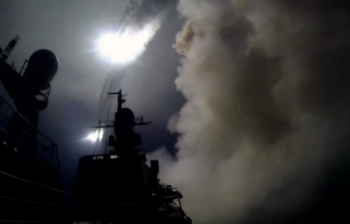 СМИ сообщили о российском ударе крылатыми ракетами по оплоту ИГ в Сирии