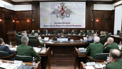 Минобороны РФ в рамках гособоронзаказа 2015 года заключило контракты на 125 млрд рублей