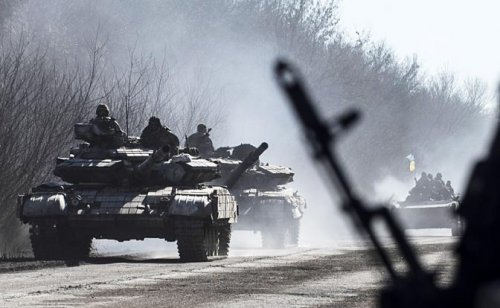 Киев пугает Крым танками