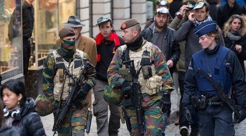 Местные жители: Брюссель стал похож на военную базу