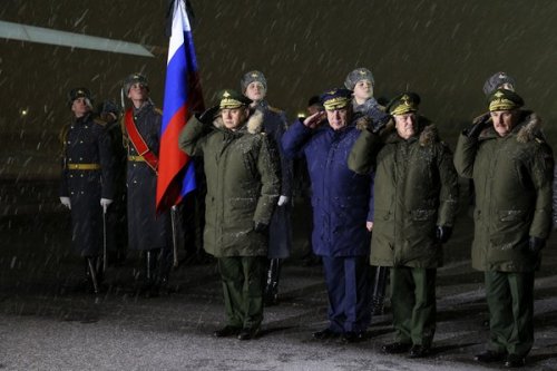 Тело командира экипажа Су-24 доставлено в Россию
