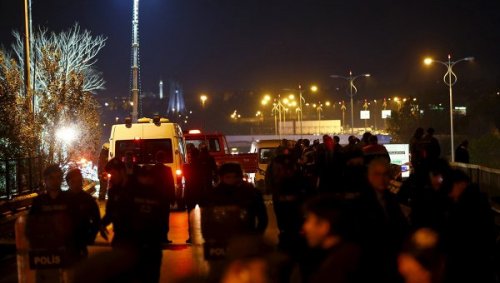 Последствия мощного взрыва в стамбульском метро 