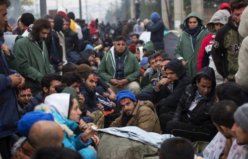 Премьер Венгрии: ЕС и Турция договорились о переселении в ЕС 500 тысяч сирийских беженцев