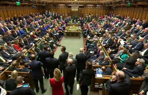 Парламент Британии проголосовал за операцию против ИГ (ДАИШ) в Сирии