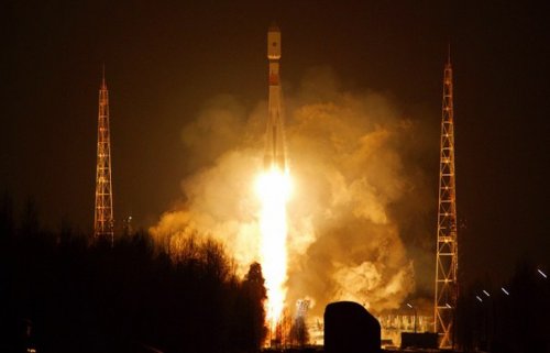 Запущенные с Плесецка военные спутники приняты на управление наземными средствами ВКС РФ