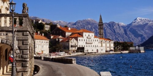 Премьер Черногории: страна не будет вводить визы для россиян после вступления в НАТО
