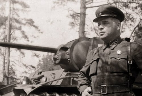 17 декабря 1942 года начался семидневный рейд по вражеским тылам 24-го танкового корпуса генерал-майора В.М. Баданова