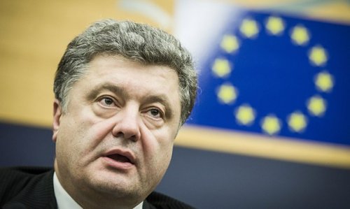 Порошенко заявил о получении гарантий о продлении санкций ЕС в отношении России 