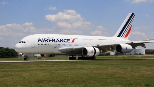 Власти Кении подтвердили, что на борту самолёта Air France была бомба