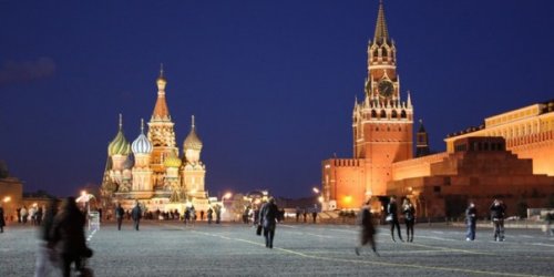 Дешевый рубль повысил привлекательность России для иностранцев