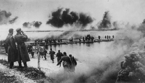 22 декабря 1943 года завершилась битва за Днепр