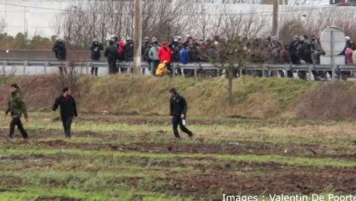 Во Франции мигранты попытались захватить Евротоннель