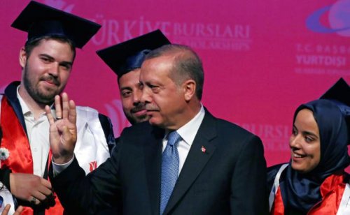 Эрдоган ставит на шариат