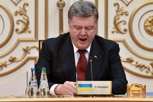«Это была шутка»: В Киеве прокомментировали «появление» Порошенко на обложке The Economist вместо Путина
