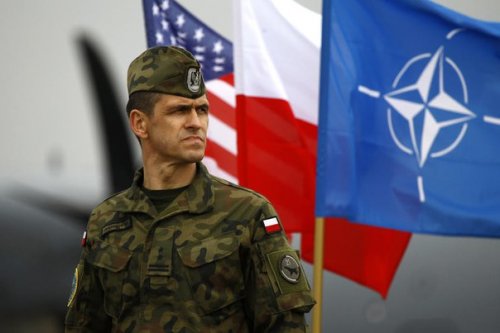 Польша попросила разместить у себя войска НАТО