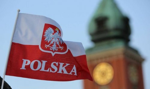 Немецкие политики не исключают введения санкций против Польши
