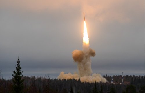 РВСН запланировали 16 пусков межконтинентальных баллистических ракет в 2016 году