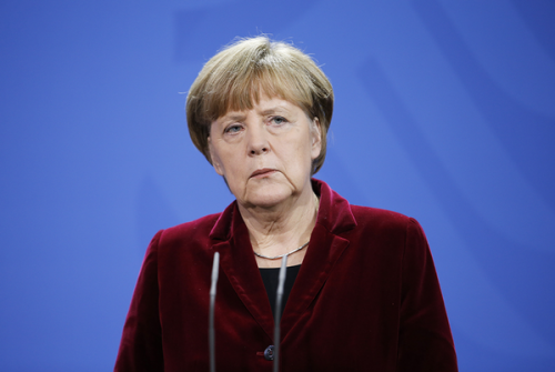 Русское сообщество Германии вышло на митинг против политики Меркель